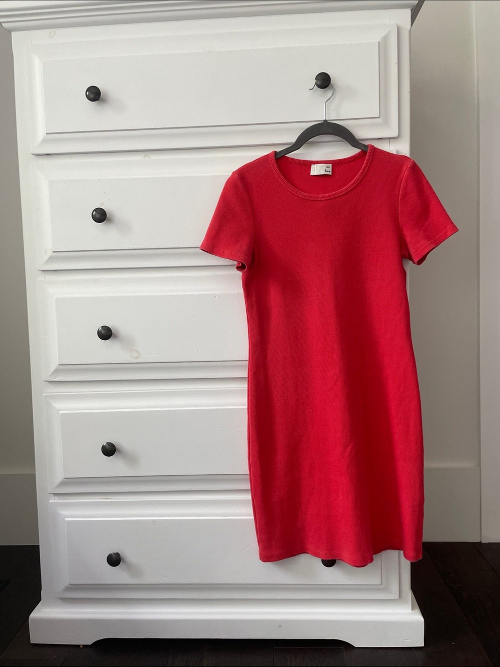 Aritzia Wilfred Free Mini T-Shirt Dress in Red